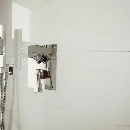 Helia Luxury New Boulevard Apartment Tirana