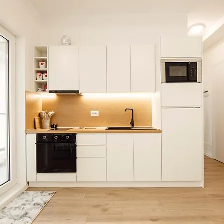 Helia Luxury New Boulevard Lejlighed