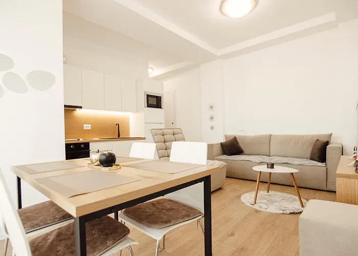 Helia Luxury New Boulevard * Tirana